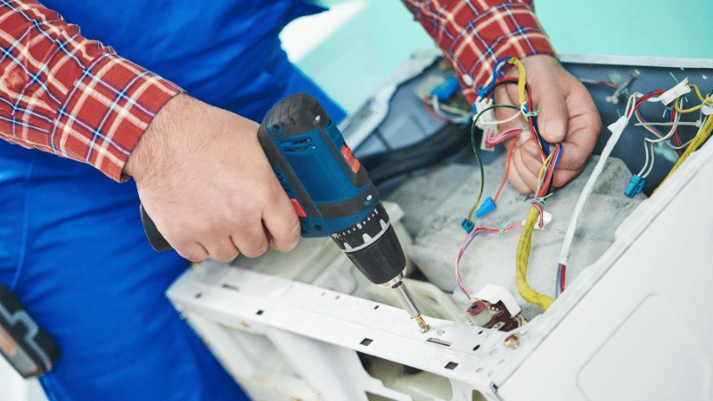 Torbalı Beko Beko çamaşır makinesi kart tamiri – Su almama arızası orijinal parça ile giderildi. - Teknik servis örneği